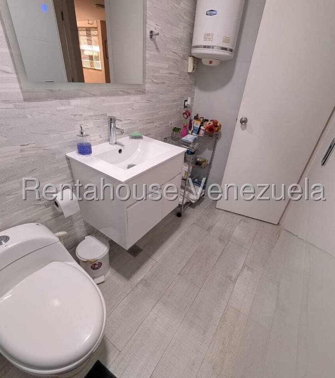 Apartamento en Santa Mónica, Libertador 6