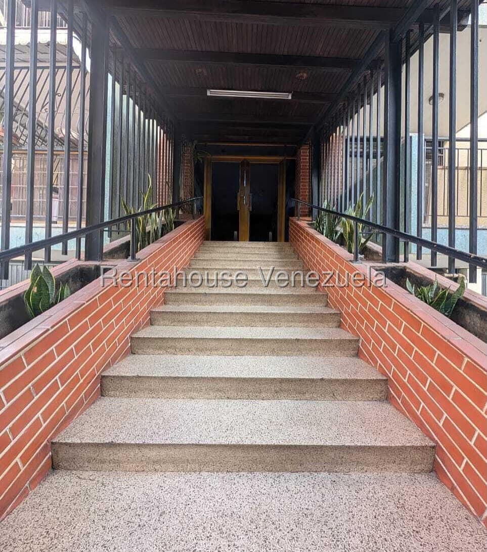 Apartamento en Santa Mónica, Libertador 8
