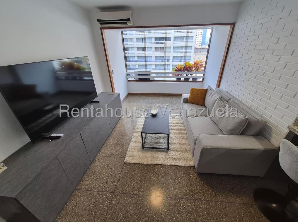 Estudio en Los Palos Grandes, Chacao - imagen 3