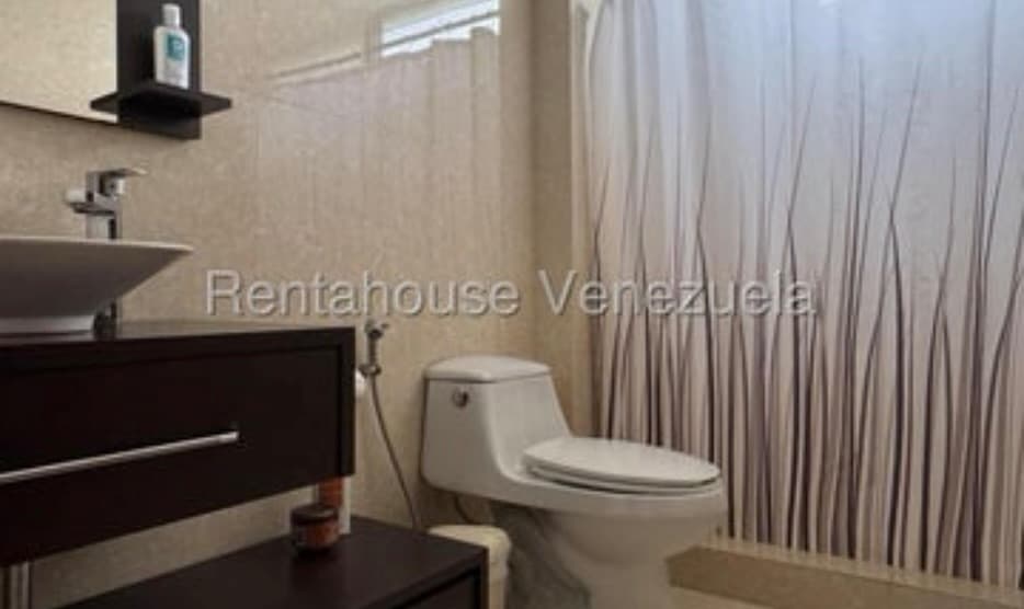 Apartamento en Chuao, Santiago Mariño 12